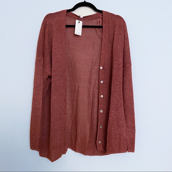 NWT oversized button linen cardigan in brick - Picture 10 of 10